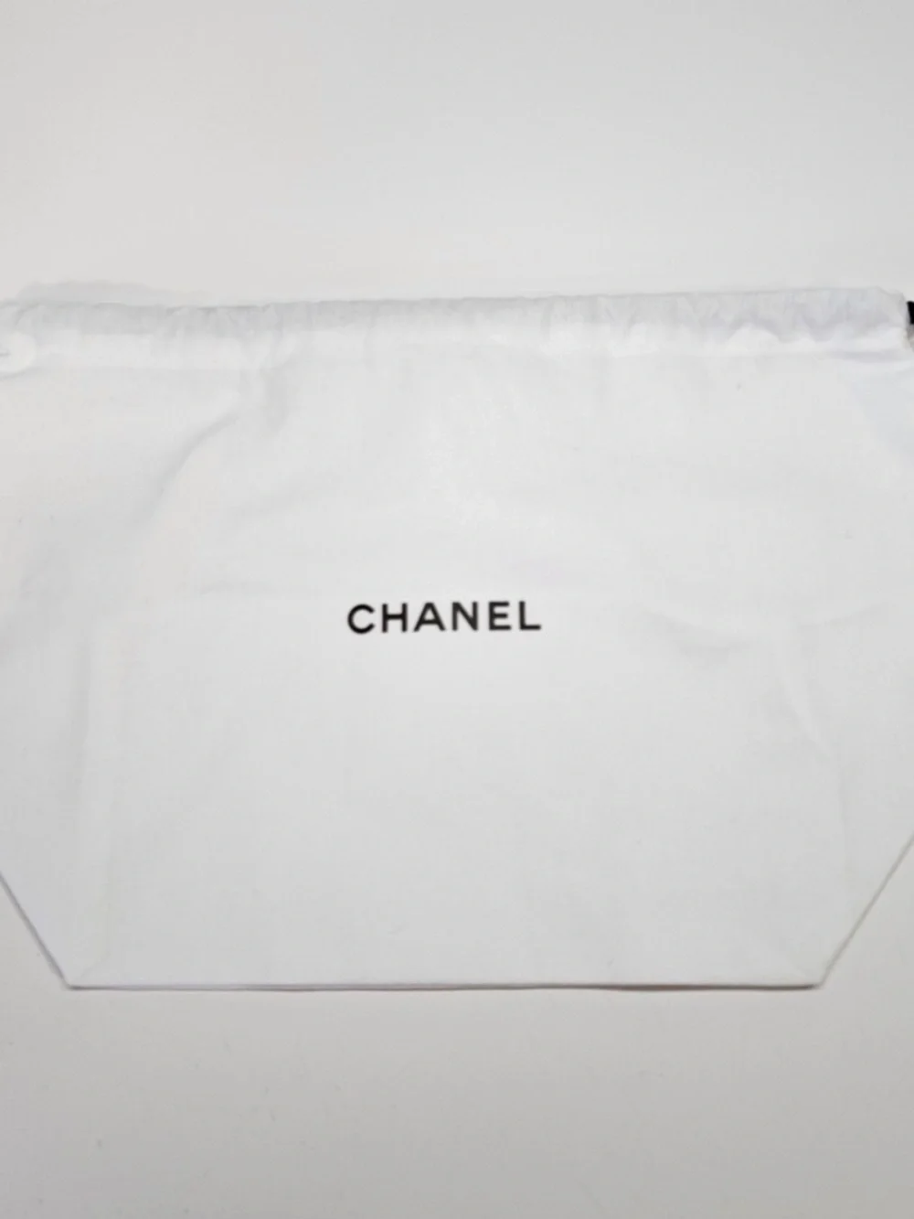 Chanel drawstring bag - Picture 2 of 4